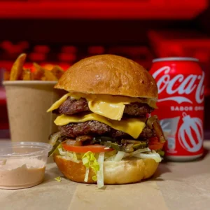 Burger Doble Ternera (Menú - Con patatas y bebida)